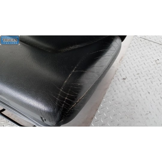 FRONT SEATS RENAULT truck Premium 1996>2005 used