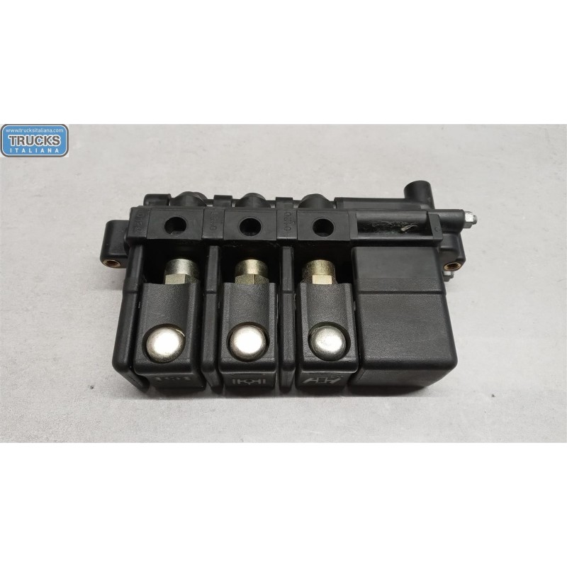 RENAULT truck INTERRUTTORI E PULSANTI ABITACOLO RENAULT truck Premium 1996>2005 usato