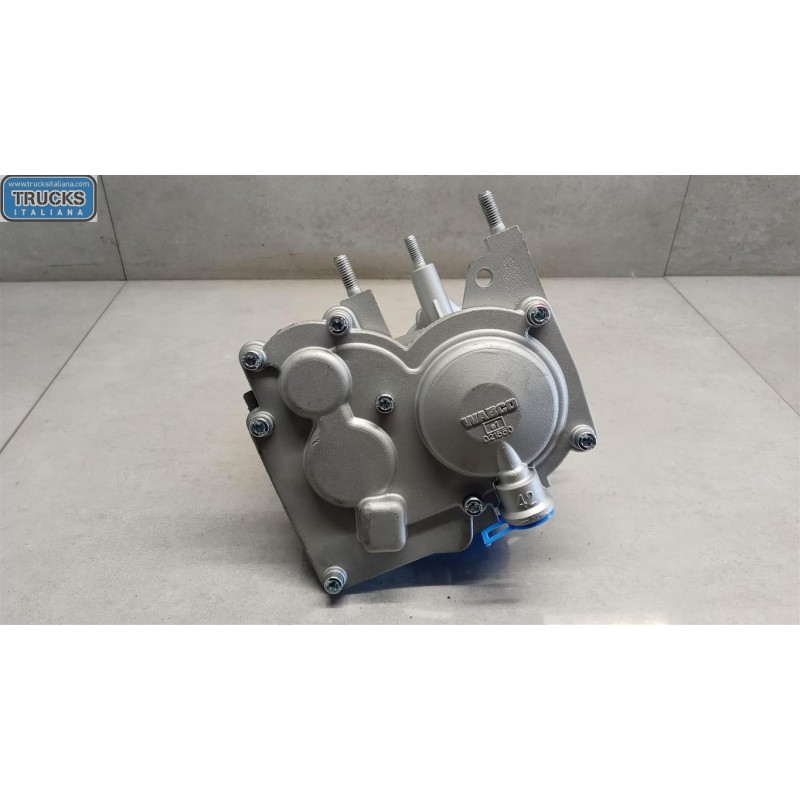 . VARIE FRENI 1 . . nuovo