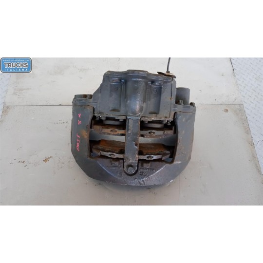 PINZA POSTERIORE SINISTRA RENAULT truck T 2014> usato