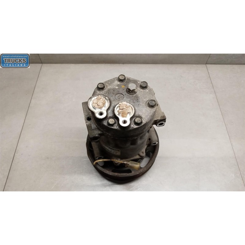 RENAULT truck COMPRESSORE ARIA CONDIZIONATA RENAULT truck T 2014> usato