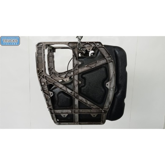 SERBATOIO ADBLUE RENAULT truck T 2014> usato