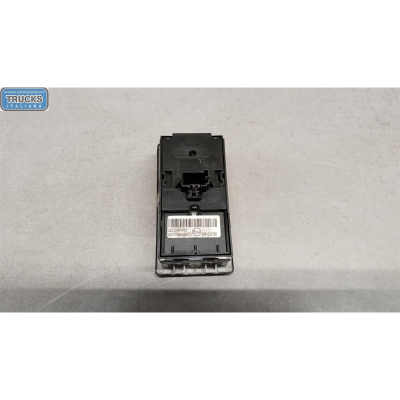 RENAULT truck VARIOUS SWITCHES AND BUTTONS A
 RENAULT truck T 2014> used