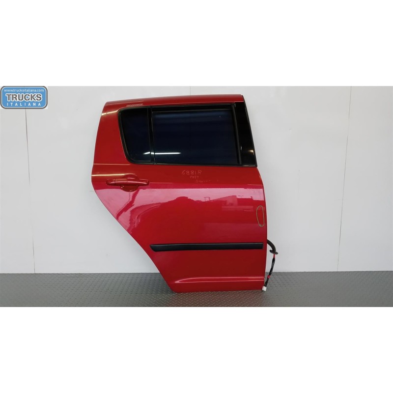 SUZUKI PORTA POSTERIORE DESTRA SUZUKI Swift 2005>2009 usato