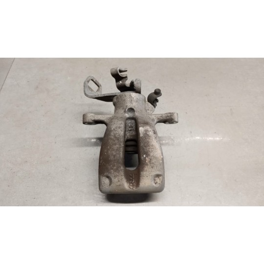 PINZA POSTERIORE DESTRA MINI R56  2006>2011 usato