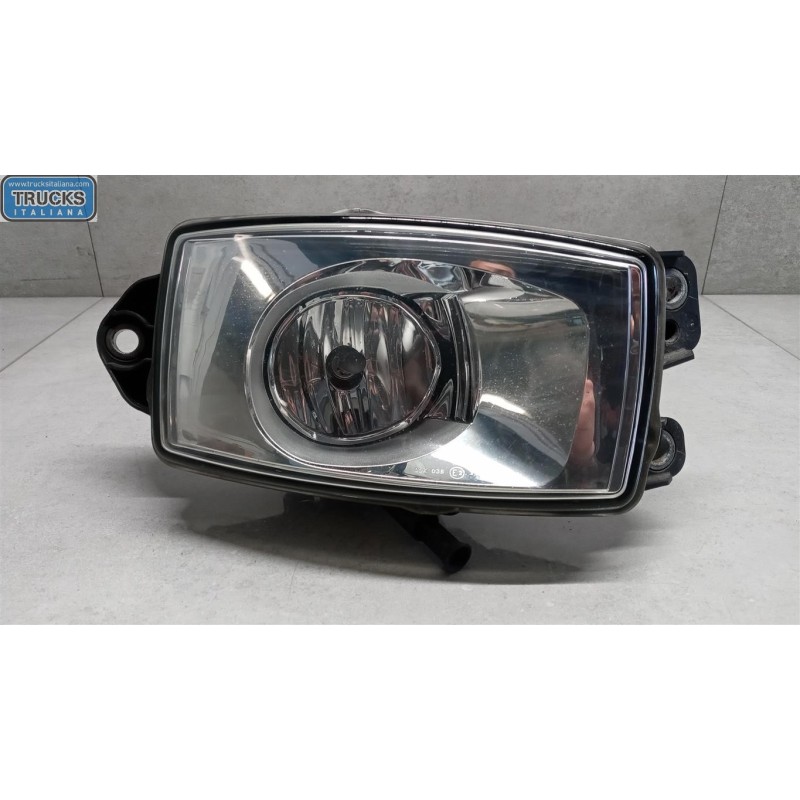 RENAULT truck FENDINEBBIA DESTRO RENAULT truck T 2014> usato