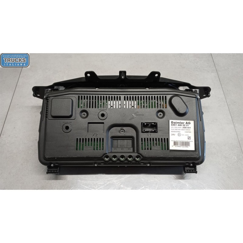 MERCEDES-BENZ truck QUADRO STRUMENTI MERCEDES-BENZ truck Actros euro 5 2008>2013 usato