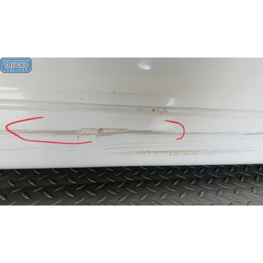 MINIGONNA DESTRA MERCEDES-BENZ truck Actros euro 5 2008>2013 usato