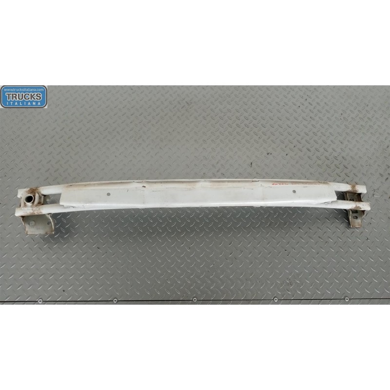 SUZUKI CROSS FRONT BUMPER 
 SUZUKI Splash 2008> used