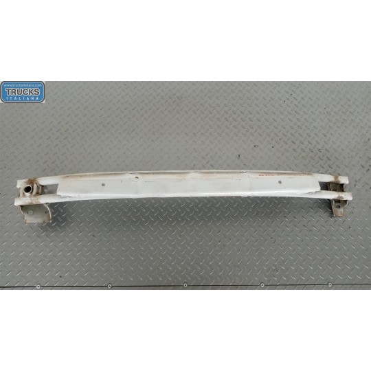 CROSS FRONT BUMPER 
 SUZUKI Splash 2008> used