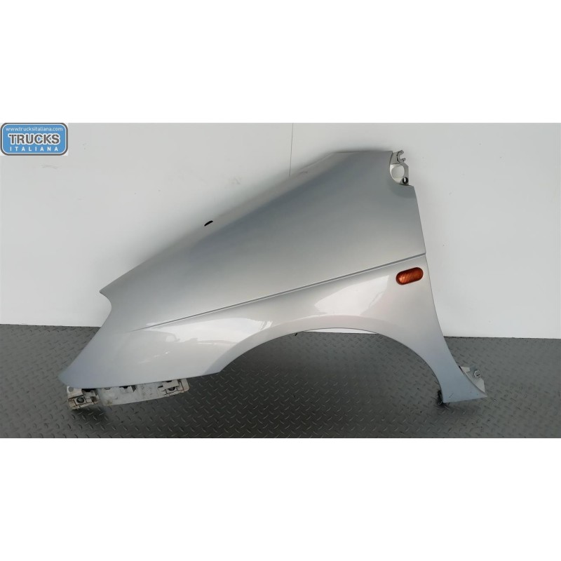 RENAULT LEFT FRONT MUDGUARD  RENAULT Scenic 1999>2003 used