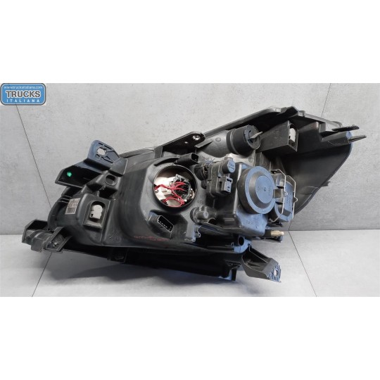 FARO ANTERIORE DESTRO RENAULT Clio 2005>2009 usato