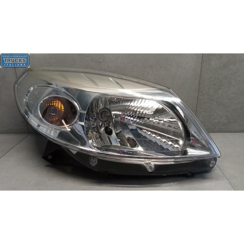 DACIA RIGHT HEADLIGHT DACIA Sandero 2008>2012 used