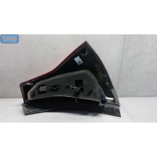 FARO POSTERIORE ESTERNO SINISTRO DACIA Sandero 2008>2012 usato