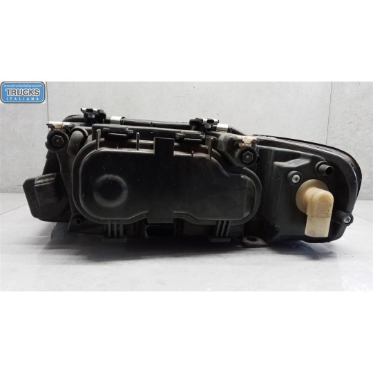 FARO ANTERIORE DESTRO AUDI A3 2000>2003 usato
