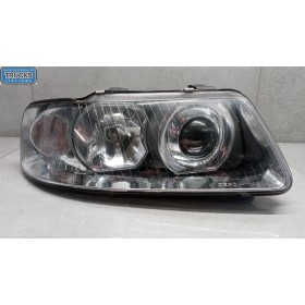 RIGHT HEADLIGHT AUDI A3...
