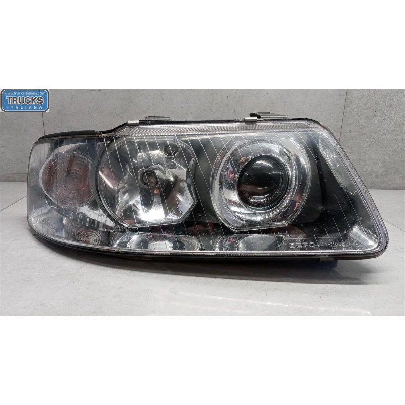 AUDI RIGHT HEADLIGHT AUDI A3 2000>2003 used