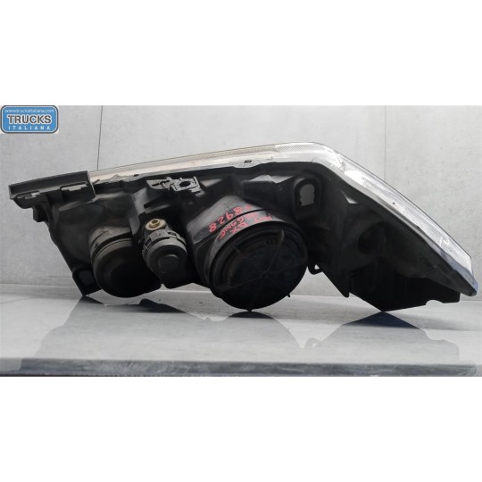 FARO ANT XENO DESTRO RENAULT Megane 2006>2008 usato