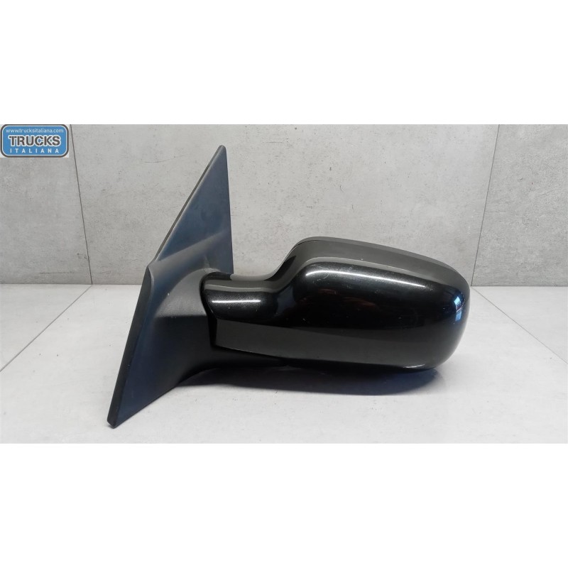 RENAULT LEFT ELETRIC REAR-VIEW MIRROR  RENAULT Megane 2006>2008 used