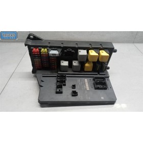 FUSE BOX MERCEDES-BENZ van...