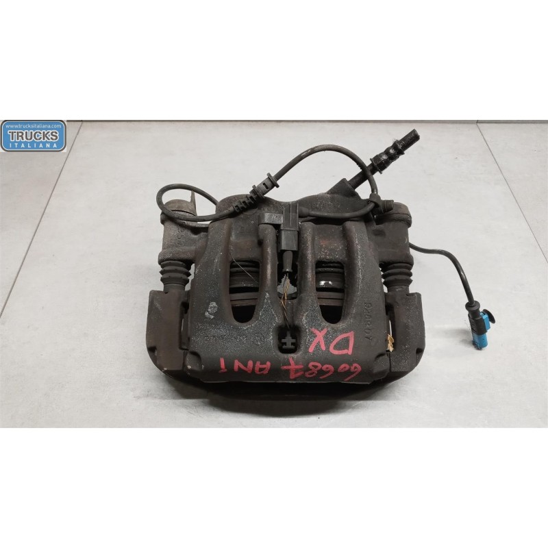 MERCEDES-BENZ van RIGHT FRONT CALIPER BRAKE  MERCEDES-BENZ van Sprinter 2013>2018 used