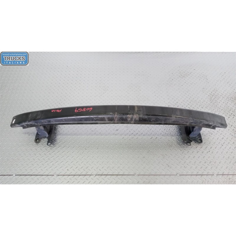 VOLKSWAGEN CROSS FRONT BUMPER 
 VOLKSWAGEN Polo 2001>2005 used