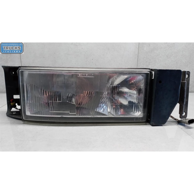 IVECO FARO ANTERIORE DESTRO IVECO EUROTECH usato