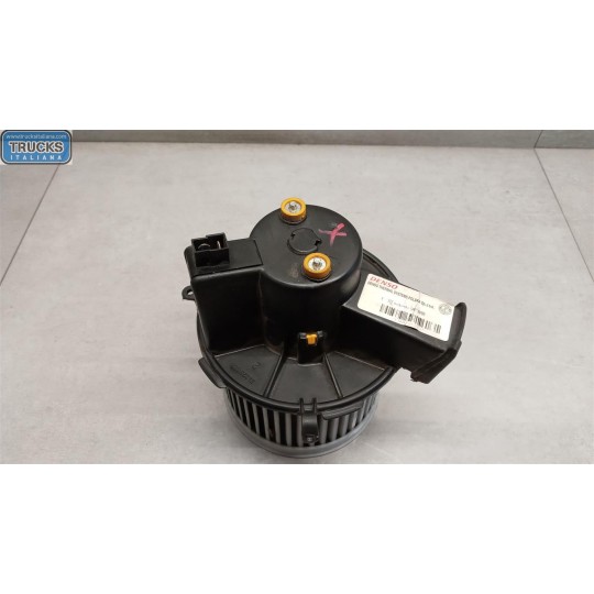 MOTORINO VENTILAZIONE INTERNA FIAT F.500 2007>2015 usato