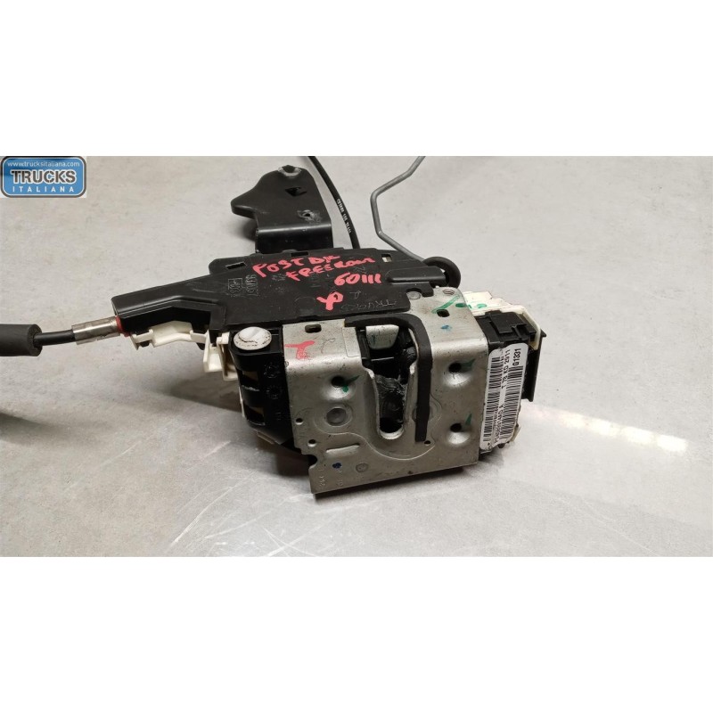 FIAT LATCH LOCK FIAT Freemont 2011> used