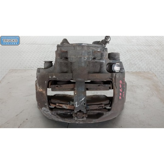 PINZA POSTERIORE SINISTRA SCANIA 124 usato