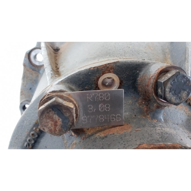 SCANIA GRUPPO DIFFERENZIALE POSTERIORE SCANIA 124 usato