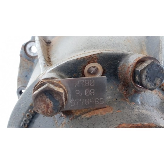 GRUPPO DIFFERENZIALE POSTERIORE SCANIA 124 usato