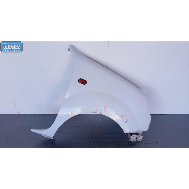 NISSAN RIGHT FRONT MUDGUARD  NISSAN Kubistar 2004> used