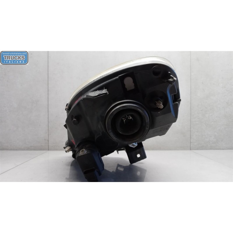 NISSAN RIGHT HEADLIGHT NISSAN Kubistar 2004> used