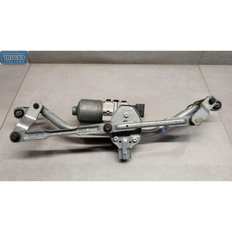 PEUGEOT windshield wiper motor PEUGEOT 207 2006>2009 used