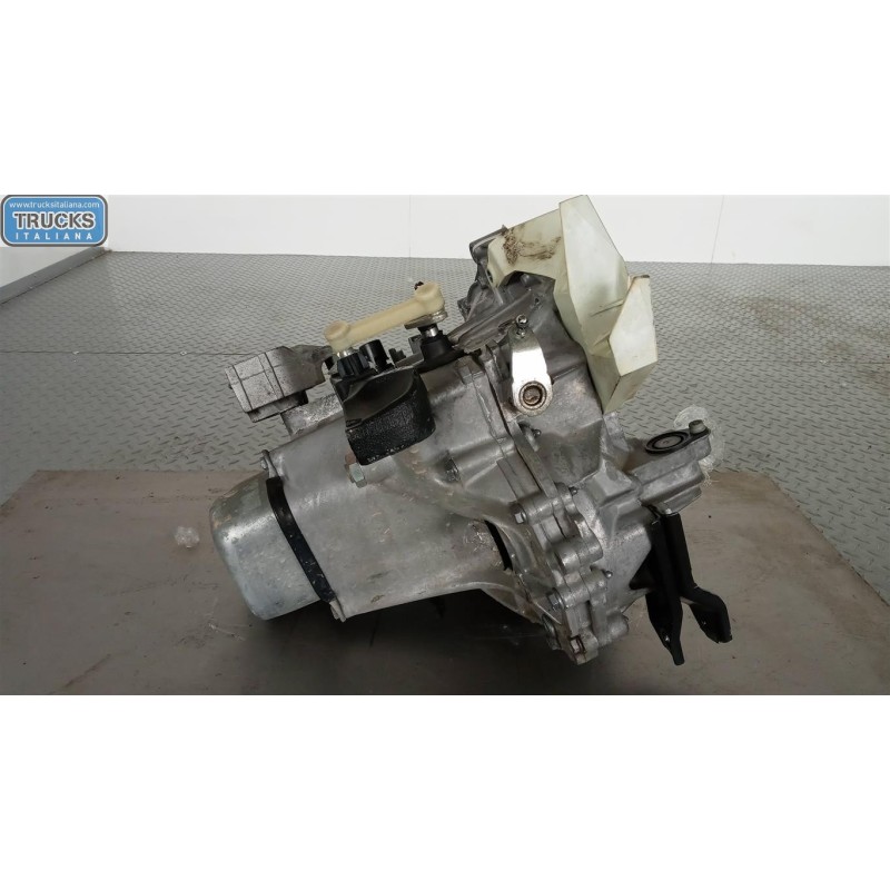 PEUGEOT GEARBOXES  PEUGEOT 207 2006>2009 used