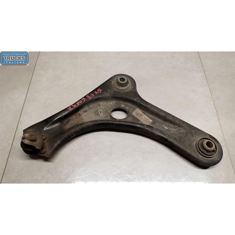 CITROEN CONTROL ARM FRONT LOWER LEFT  CITROEN C3 2005>2009 used