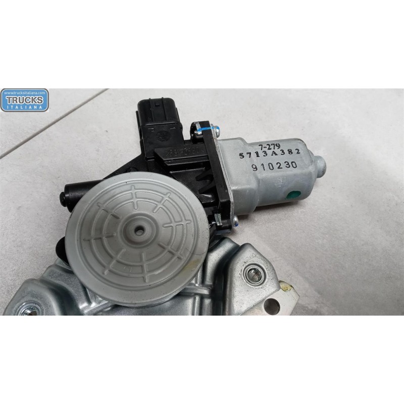 MITSUBISHI FRONT RIGHT POWERED WINDOWS  MITSUBISHI Space Star 2013>2016 used