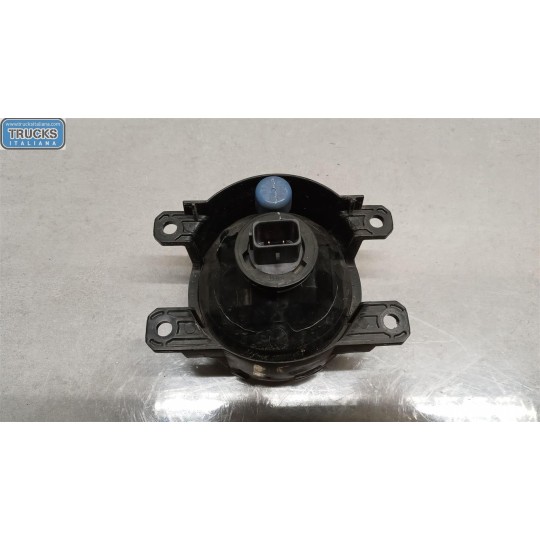 FENDINEBBIA DESTRO MITSUBISHI Space Star 2013>2016 usato