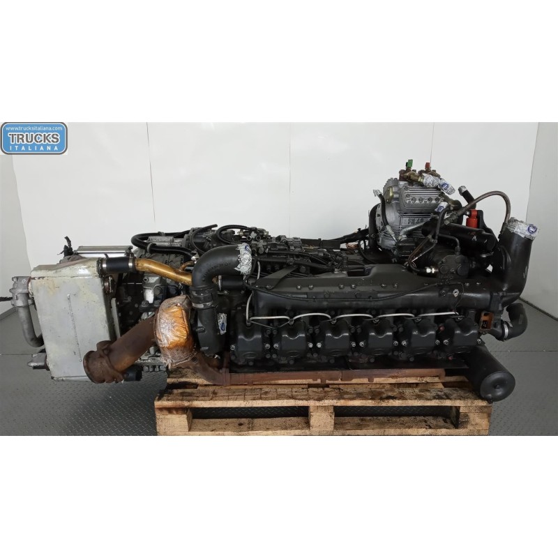 MERCEDES BUS MOTORE MERCEDES BUS O405 BUS usato