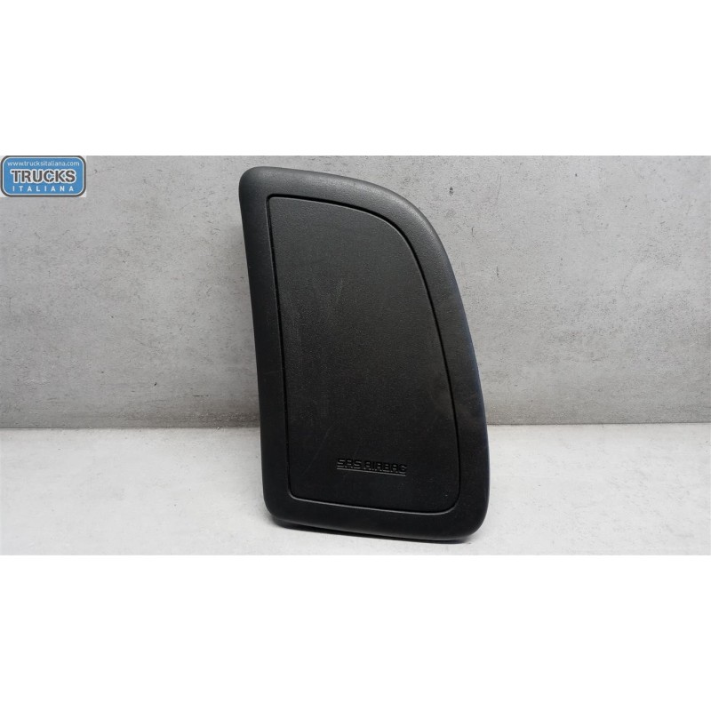 SUZUKI AIR BAG LATERALE DESTRO SUZUKI Alto 2008>2014 usato