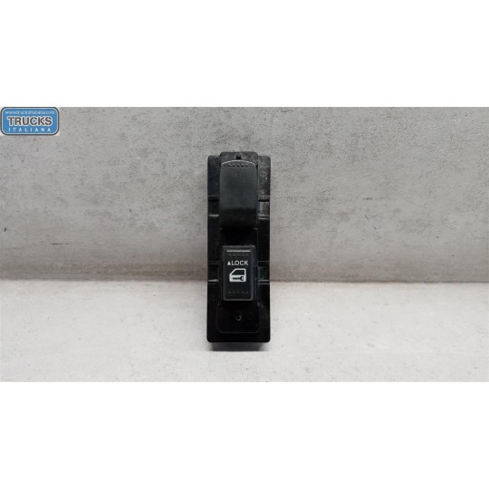 VARIOUS SWITCHES AND BUTTONS A
 SUZUKI Alto 2008>2014 used