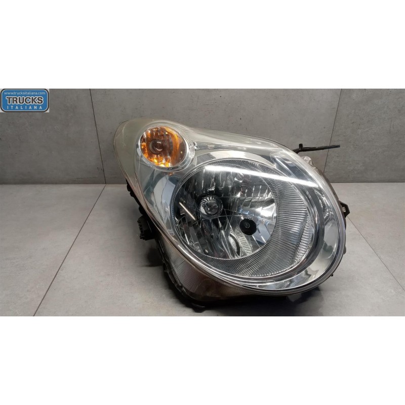 SUZUKI RIGHT HEADLIGHT SUZUKI Alto 2008>2014 used