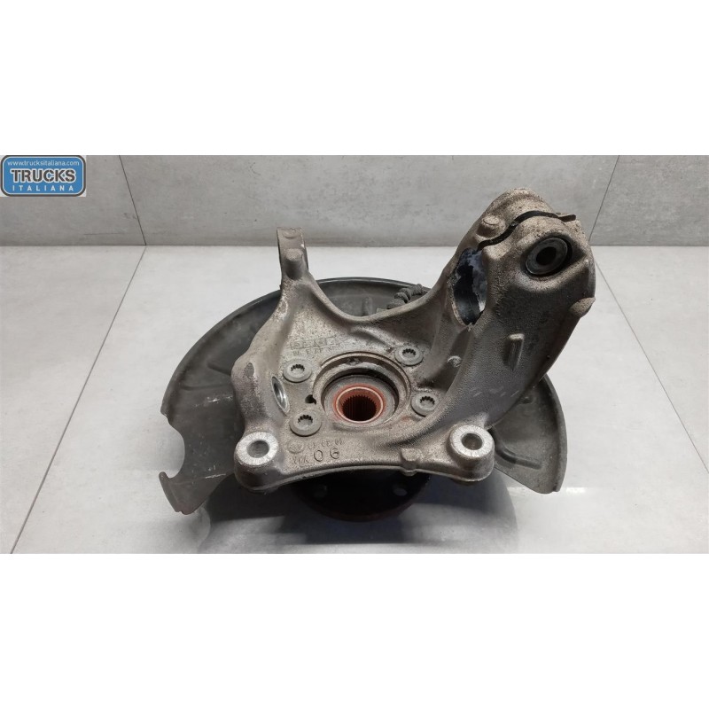 VOLKSWAGEN MONTANTE COMPLETO SINISTRO VOLKSWAGEN Passat 2005>2010 usato