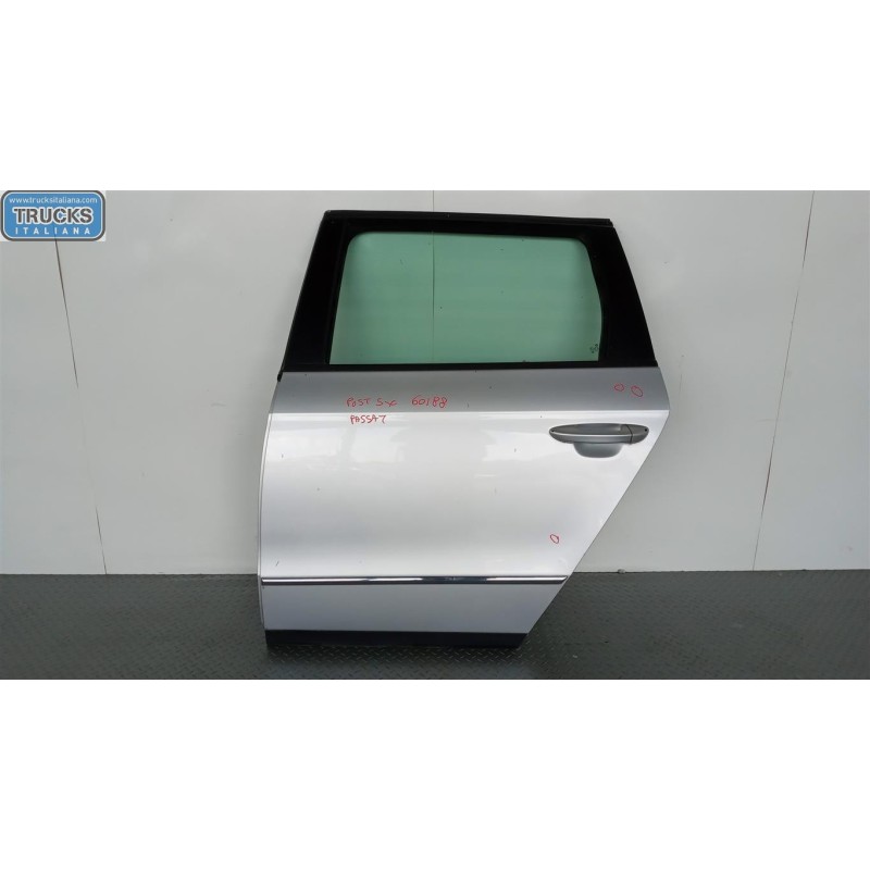 VOLKSWAGEN LEFT REAR DOOR  VOLKSWAGEN Passat 2005>2010 used