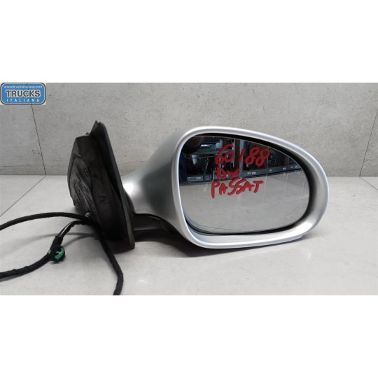 RIGHT ELETRIC REAR-VIEW MIRROR  VOLKSWAGEN Passat 2005>2010 used