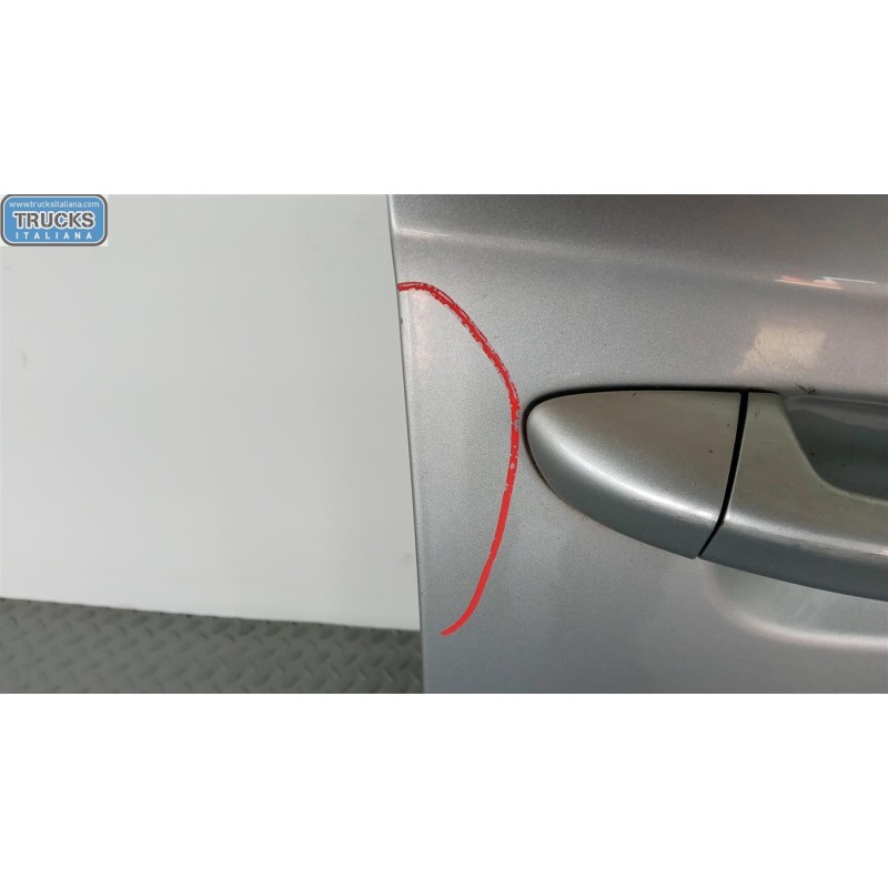 VOLKSWAGEN PORTA ANTERIORE DESTRA VOLKSWAGEN Passat 2005>2010 usato