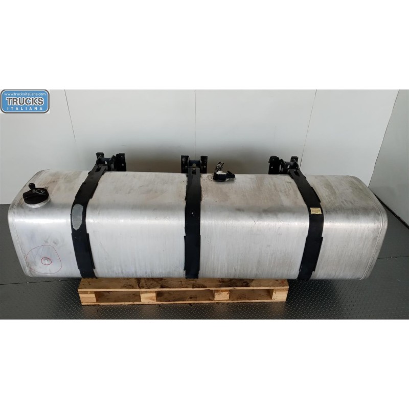 VOLVO truck FUEL TANK VOLVO truck FM 9 used