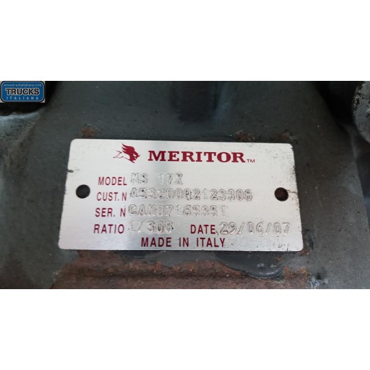 ASSALE POSTERIORE VOLVO truck FM 9 usato