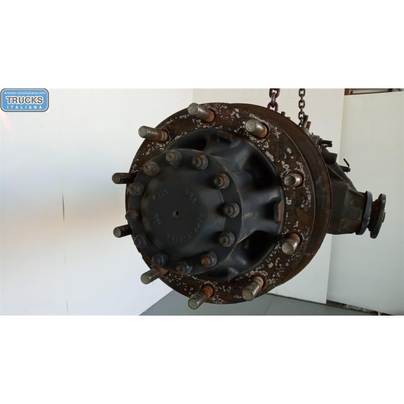 VOLVO truck ASSALE POSTERIORE VOLVO truck FM 9 usato